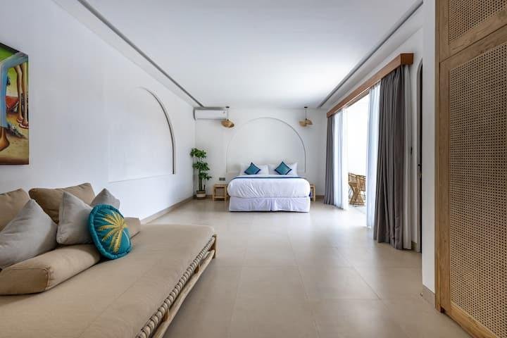Villa Interior 12